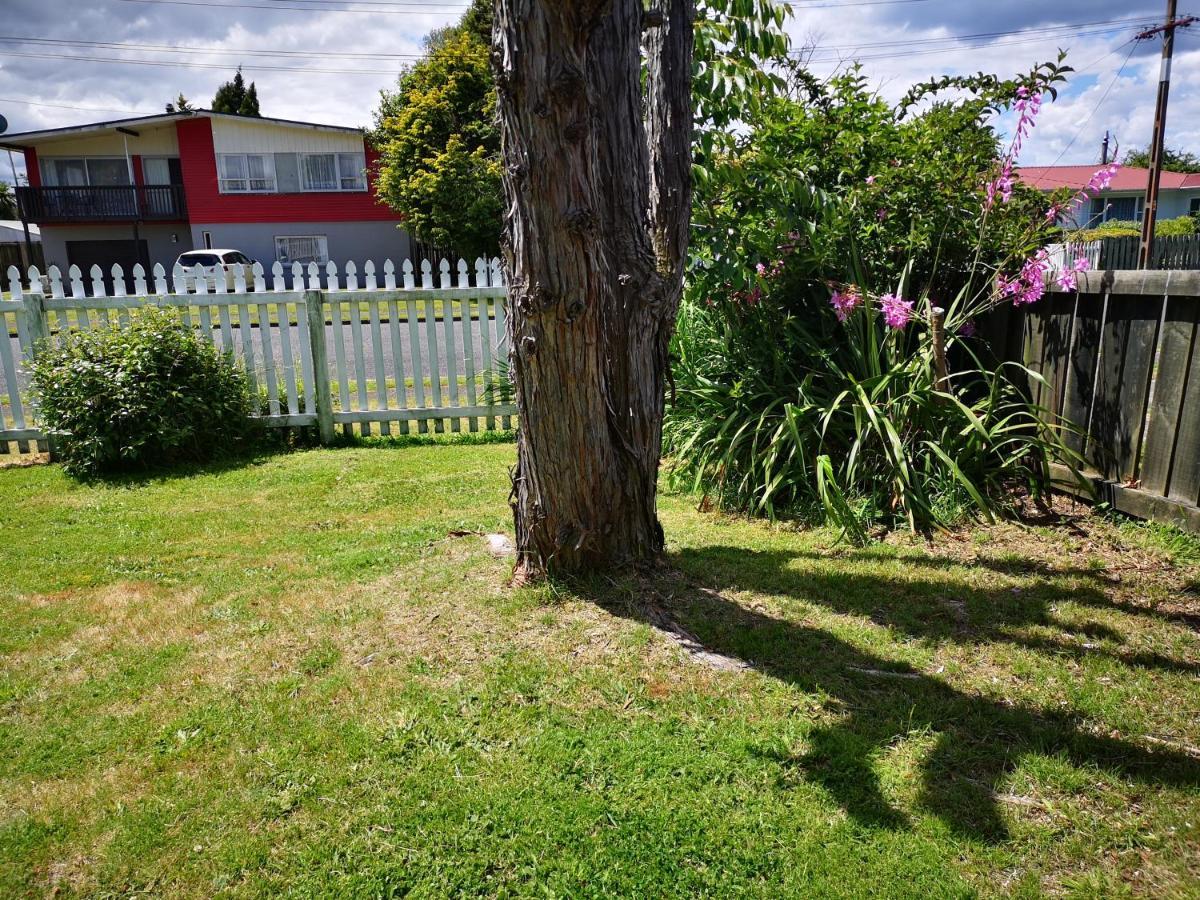 Cheerful 4 Bedroom Holiday Home Distretto di Distretto di Rotorua Esterno foto